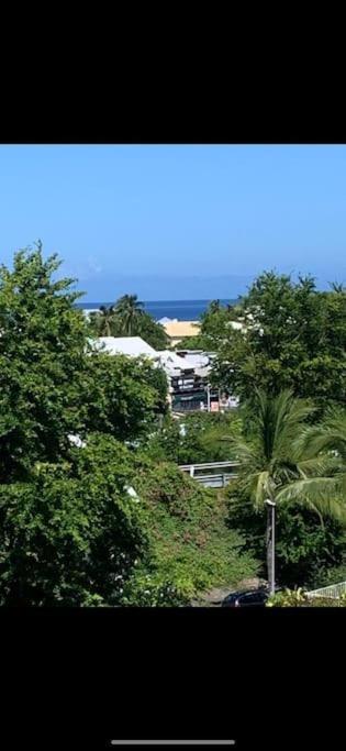 Petit Prix Et Grand Confort A Saint Gilles Les Bains 外观 照片